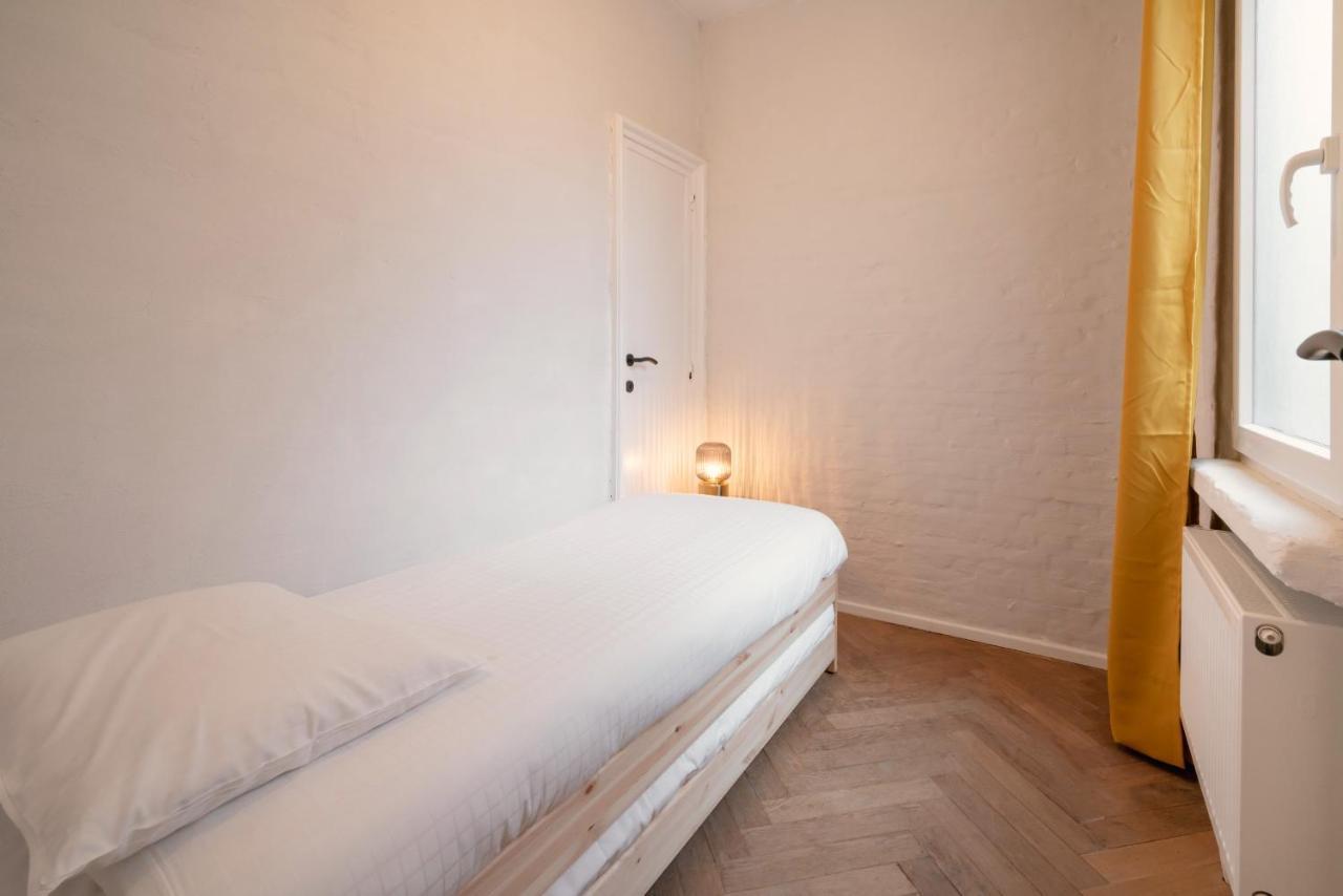 Charming And Spacious Antwerp City Center Apartments Ngoại thất bức ảnh