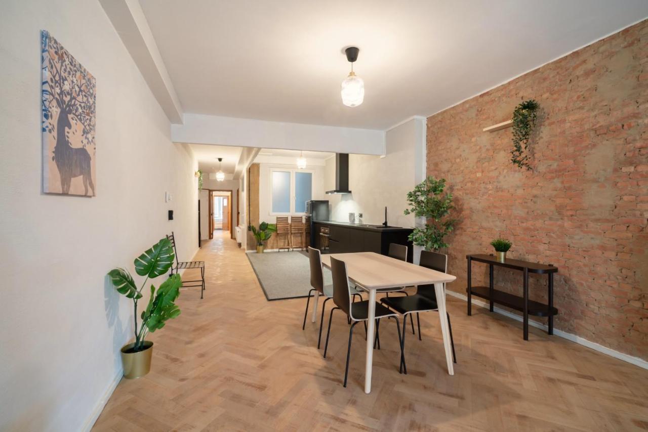 Charming And Spacious Antwerp City Center Apartments Ngoại thất bức ảnh